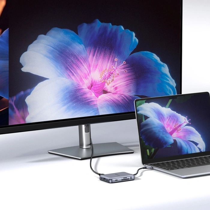Hub Ugreen USB-C 7in1 HDMI USB-C USB-A SD/TF - grau