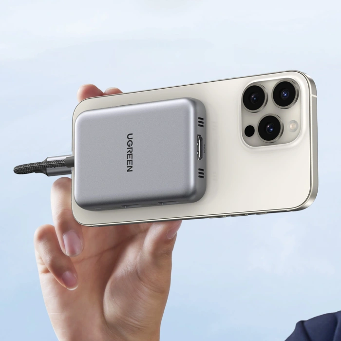 Hub Ugreen USB-C 7in1 HDMI USB-C USB-A SD/TF - grau