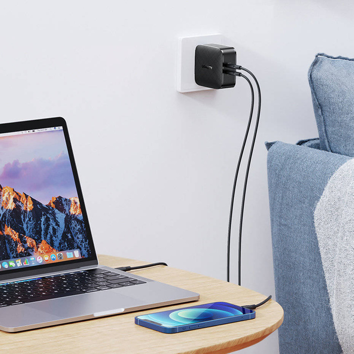 Ugreen Ladegerät 2x USB Typ C 66W Power Delivery 3.0 Quick Charge 4.0+ schwarz (CD216)